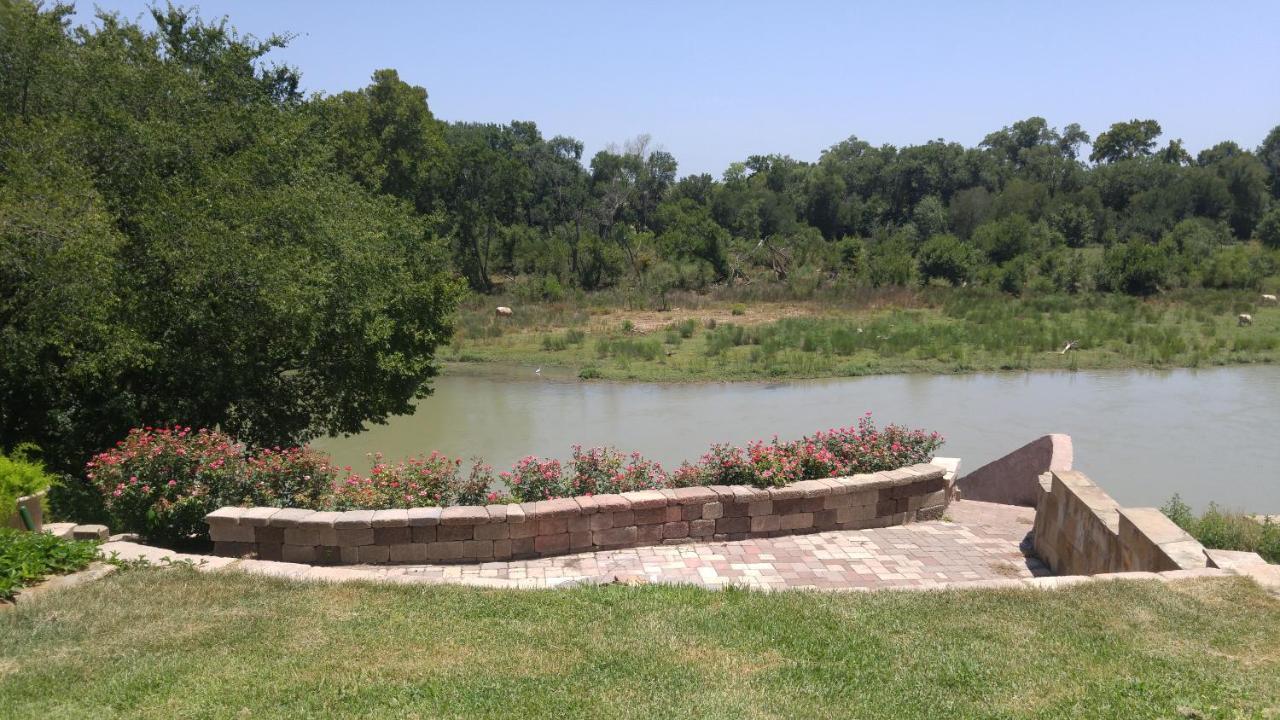 The Perry Riverhouse Bastrop Exterior foto